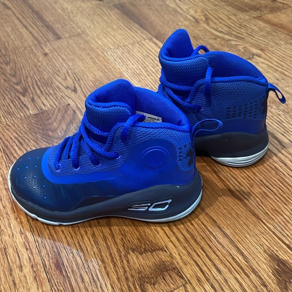 Kid’s Under Armour Curry 4 More Fun Royal Blue Tennis Shoes/Sneakers. Size 6K. - Picture 7 of 12